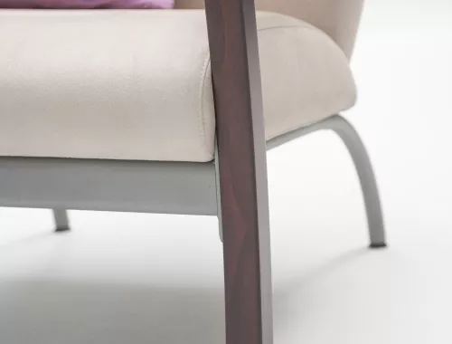 moments production seating collection_zetel Cadiz_moments furniture