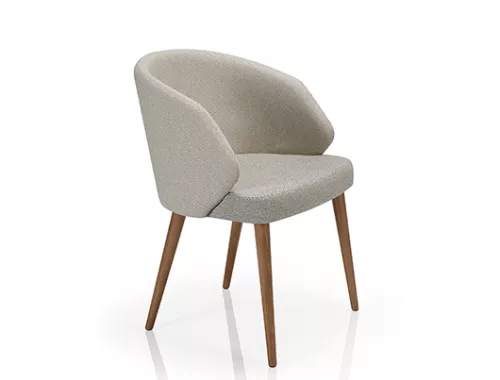 Discover by moments_stoel_Alissa_moments furniture